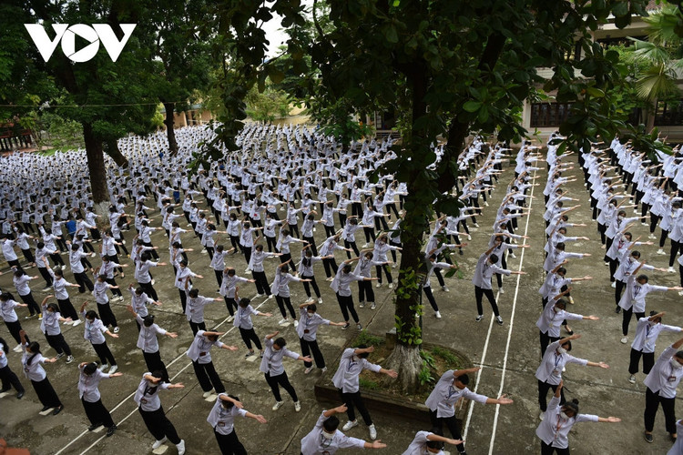 Cần đổi mới phương pháp dạy học phù hợp với đặc điểm học sinh dân tộc ảnh 5