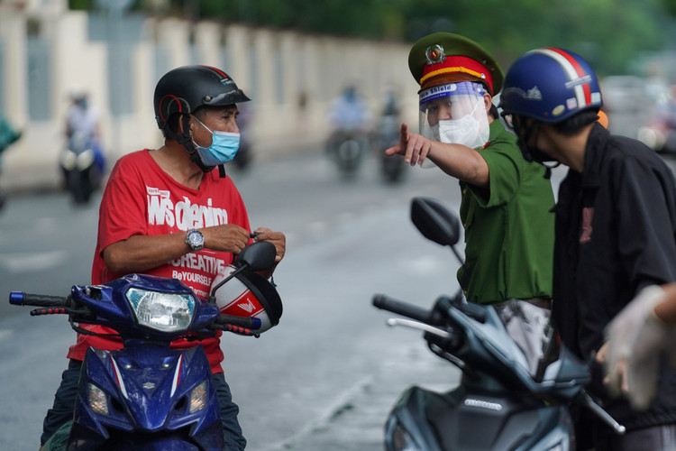 Ky thi THPT dot 1 anh 1