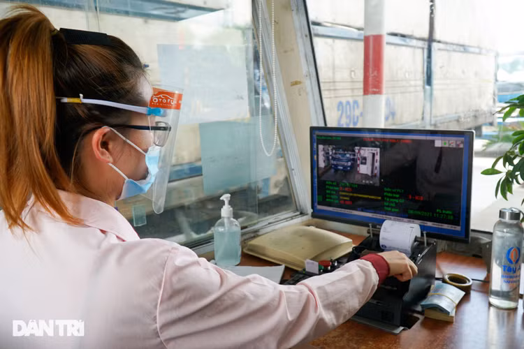 Hà Nội: Trạm thu phí tại vùng 2 hoạt động trở lại sau 45 ngày tạm dừng - 2