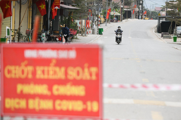 Chinh phu truc chien dip Tet de chong dich Covid-19 anh 1