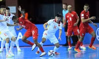 Văn Hiếu (số 14) ghi bàn ấn định tỷ số 3-2 cho ĐT futsal Việt Nam.
