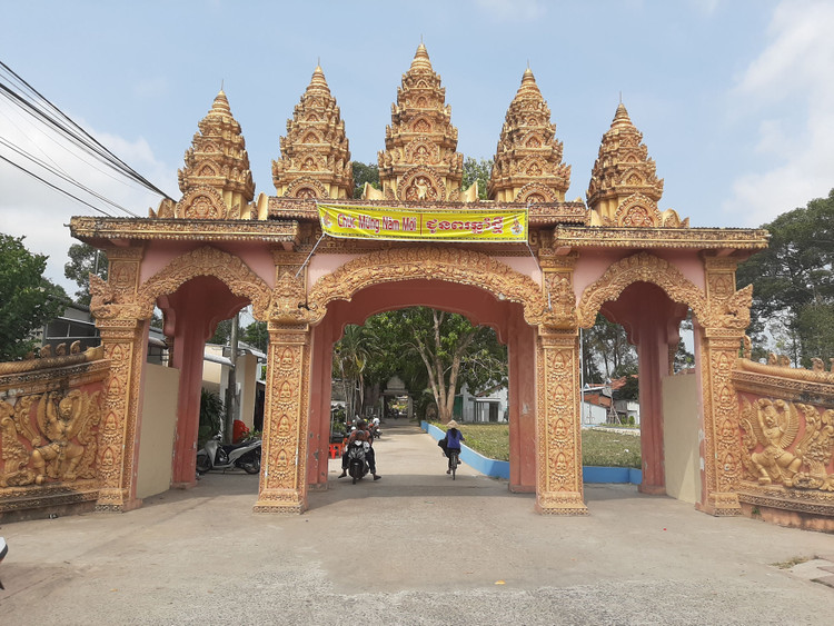 Cận cảnh chùa 600 năm tuổi, có tượng Phật nằm khổng lồ độc nhất Việt Nam - 1