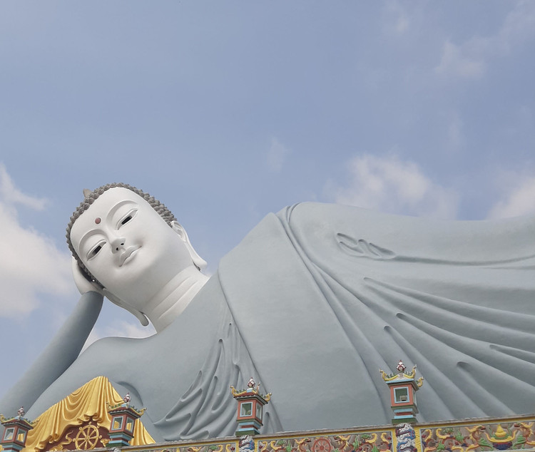 Cận cảnh chùa 600 năm tuổi, có tượng Phật nằm khổng lồ độc nhất Việt Nam - 6