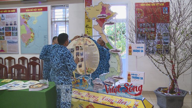 Hai 'ly rượu' đặc biệt đón giao thừa của lính tàu ngầm Việt Nam - ảnh 3