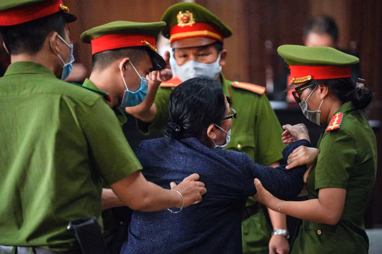 duong thi bach diep anh 2