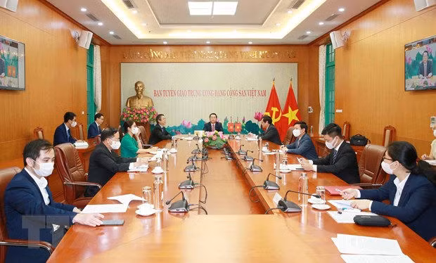 Thuc day hop tac nghien cuu ly luan, bao chi giua Viet Nam-Trung Quoc hinh anh 1