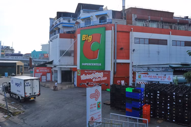 TP.HCM tăng cường phòng chống dịch Covid-19: Siêu thị đóng cửa, nhà thuốc vẫn hoạt động - ảnh 2