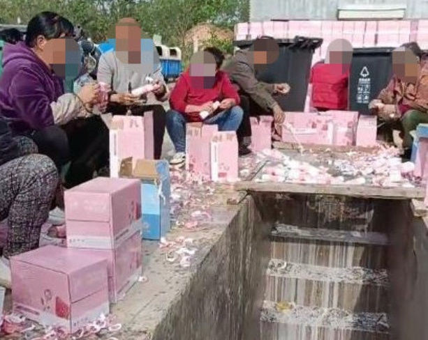 Thanh xuân có bạn 3 ảnh 2 Thanh xuan co ban 3 anh 2