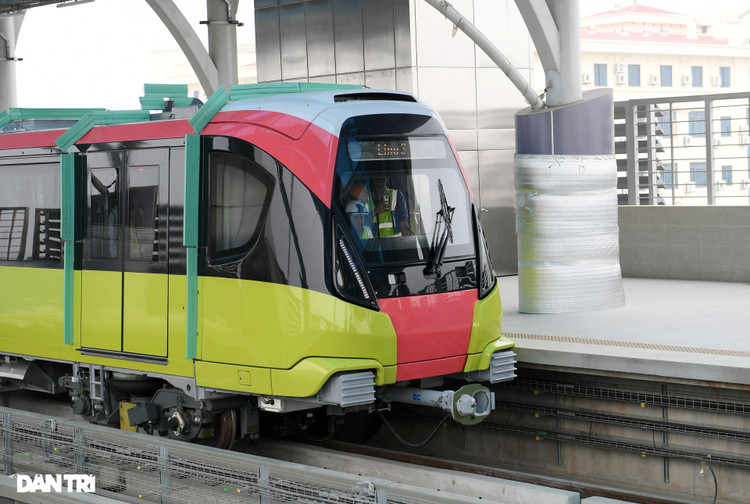 Ngỡ ngàng hình ảnh tàu đường sắt Nhổn - ga Hà Nội lăn bánh - 14