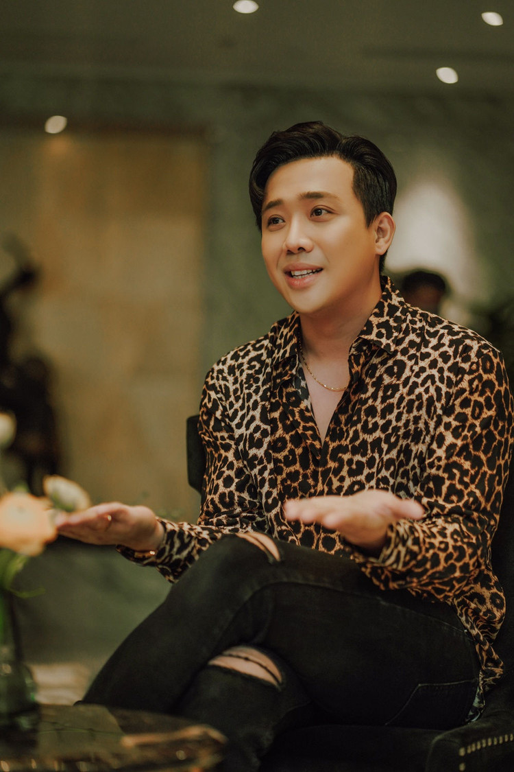 quy tac ung xu nghe si viet anh 1