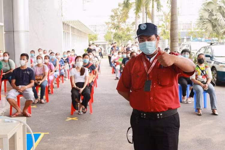 Benh vien Cho Ray Phnom Penh tai Campuchia anh 7