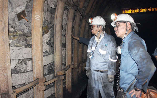 Xuống lòng đất cùng thợ mỏ ảnh 5 thợ mỏ