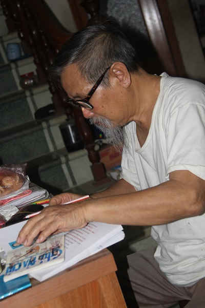 Người đốt đuốc tìm về quá khứ ảnh 1