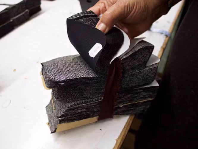 Anh doc ben trong nha may san xuat lon nhat cua Zara-Hinh-11