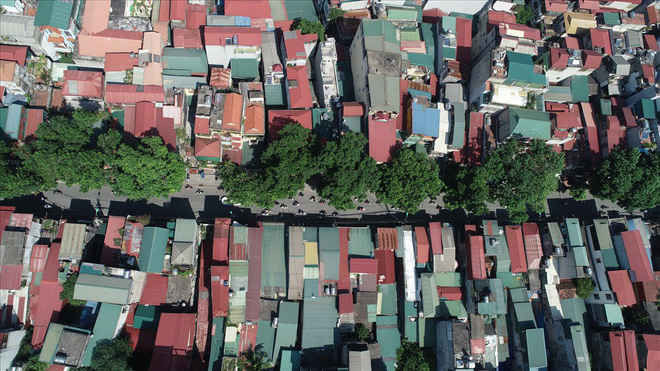 Toàn cảnh tuyến đường 2,2km đắt nhất hành tinh ở Thủ đô - Ảnh 13.