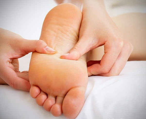 Đau gót chân ở người cao tuổi ảnh 1 Ảnh minh họa.