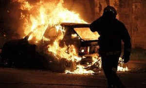 Mẹ không thích con dâu, chồng thiêu chết hai cô vợ trẻ ảnh 1