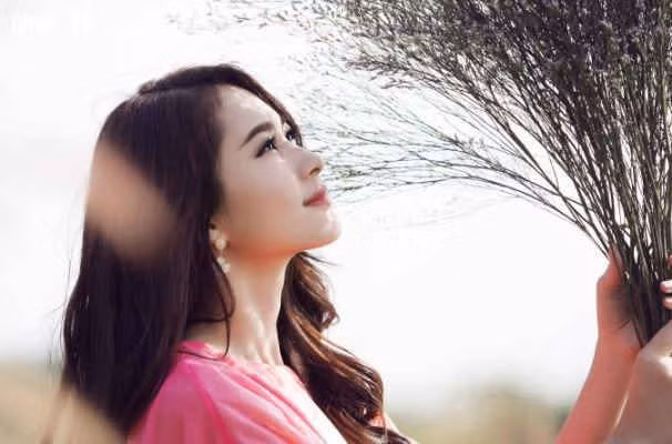 Ngại ở cùng nhà với bố chồng