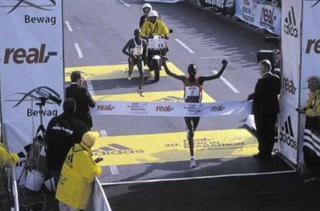 10 tộc người sở hữu siêu năng lực dị nhất hành tinh ảnh 1