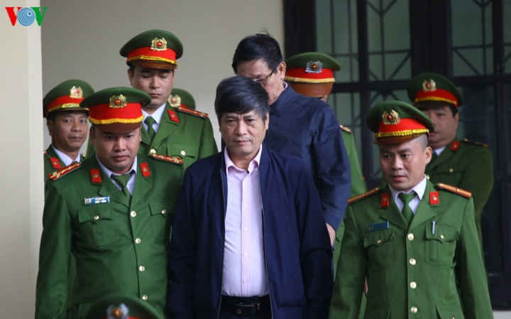 tuyen an ong phan van vinh va 91 dong pham hinh 1