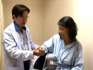 Chấn thương khớp vai, những lầm tưởng nguy hại ảnh 3