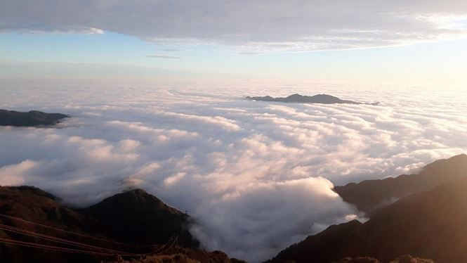 Suối băng xuất hiện tại đỉnh Fansipan - ảnh 4