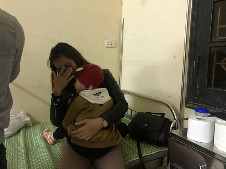 Con hạch to bất thường, mẹ khóc tưởng ung thư ảnh 1