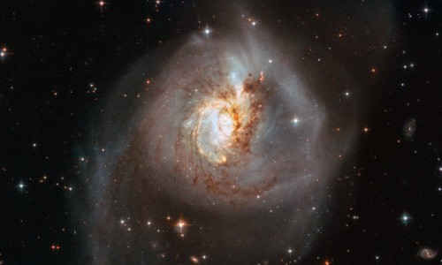 thiên hà NGC 3256