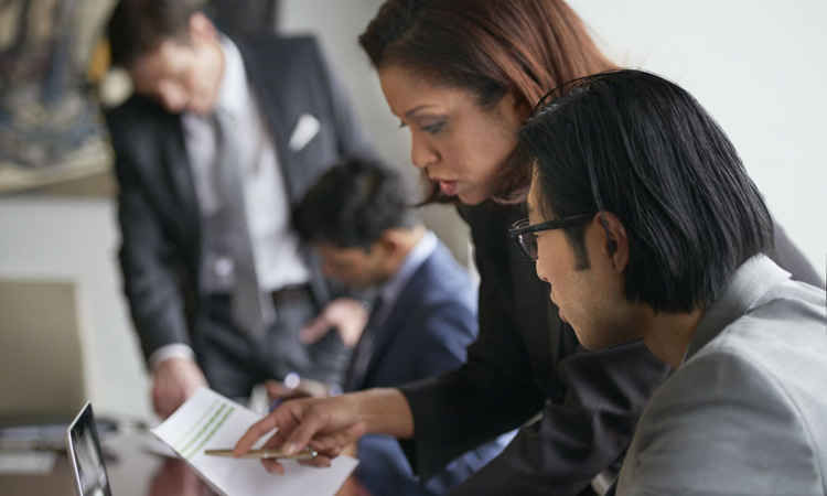 quản lý tầm trung