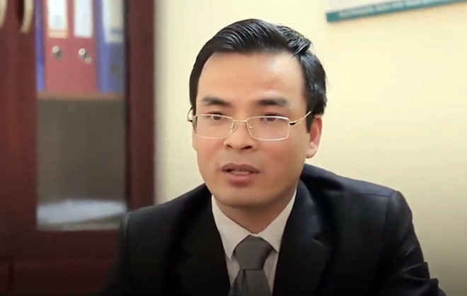 Thue nguoi di danh ghen tinh dich co the linh an chung than hinh anh 1