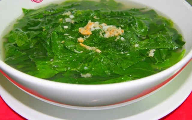Canh rau sắng cá tràu nấu rất đơn giản nhưng có vị ngon, ngọt và ngậy.