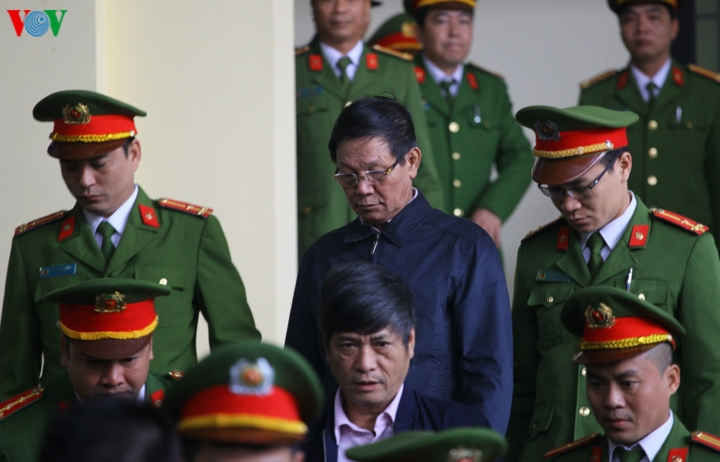 tuyen an ong phan van vinh va 91 dong pham hinh 5