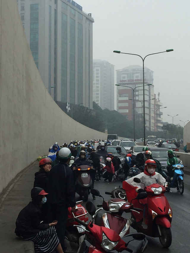 Sự việc gây cản trở giao thông.