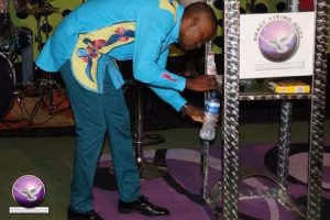 Tự uống thuốc diệt chuột, nhận kết đắng vì niềm tin bất tử ảnh 2