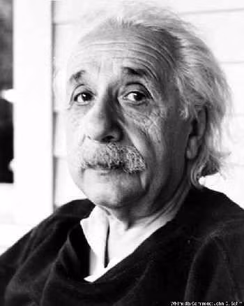 Du cam giat minh ve Duc Quoc xa cua thien tai Albert Einstein-Hinh-2