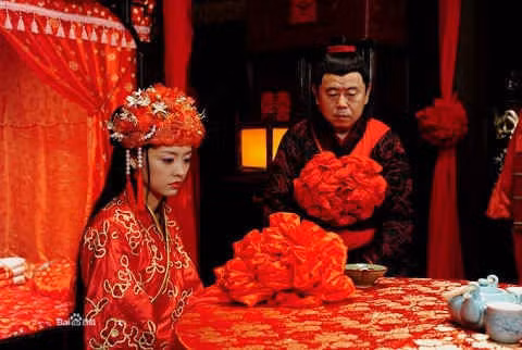 Phan Kim Lien va noi oan ngan nam chua the xoa bo