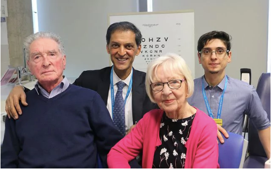 Douglas Waters, GS. Lydon da Cruz, Freda Waters, và Odysseas Georgiadis