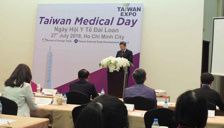 Ông Walter Yeh - Chủ tịch và CEO Hiệp hội Phát triển Ngoại thương Đài Loan (TAITRA) phát biểu.