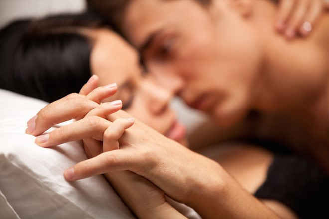 Vợ chồng quan hệ