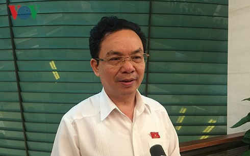  Lương 700 triệu đồng/tháng: Cần đo hiệu quả công việc có đáng không? - Ảnh 2.