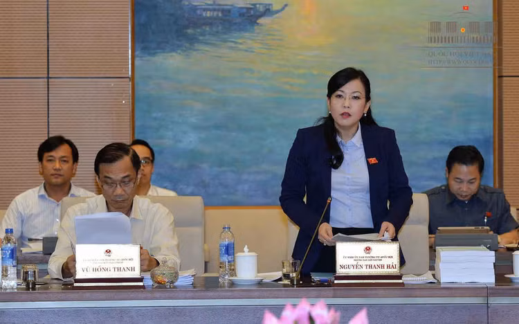 Quên đưa tiền nên mẹ bị tiêm đau! ảnh 1