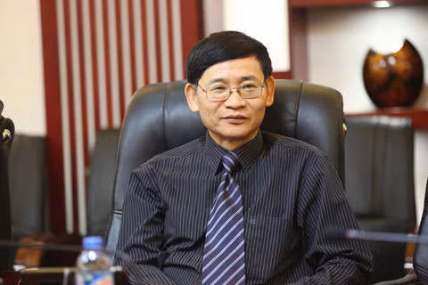 Ai tra them tien khi dien thoai bi danh thue tieu thu dac biet? hinh anh 2 