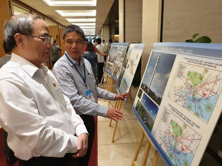 Đại biểu băn khoăn việc Quốc hội giao ACV làm sân bay - ảnh 1