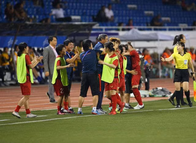 Đánh bại Thái Lan, đội tuyển nữ Việt Nam giành HCV SEA Games 30 - 9