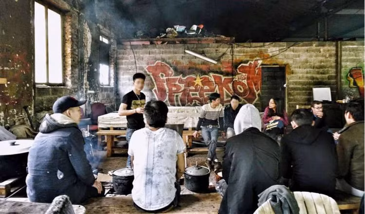 39 nan nhan Viet o Anh: ‘Phai ngan khong de tham kich lap lai’ hinh anh 3 