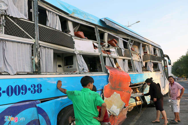 Xe khach Phuong Trang tang toc 63 km/h khi xay ra tai nan hinh anh 2 