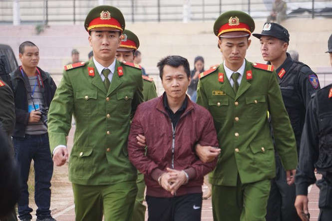 Cận cảnh 9 bị cáo vụ án hiếp dâm tập thể, sát hại man nữ sinh Điện - ảnh 3