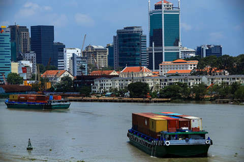 Can canh cau tau Ba Son sap xuong song Sai Gon hinh anh 8 