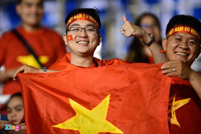 Ha Campuchia 4-0, U22 Viet Nam vao chung ket SEA Games hinh anh 10 
