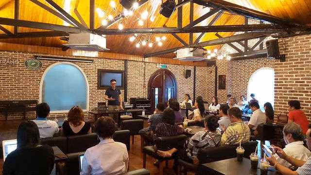 Giá thịt heo vọt lên 200.000 đồng/kg, chuyên gia khuyên nên chuyển sang ăn cá tra - 2